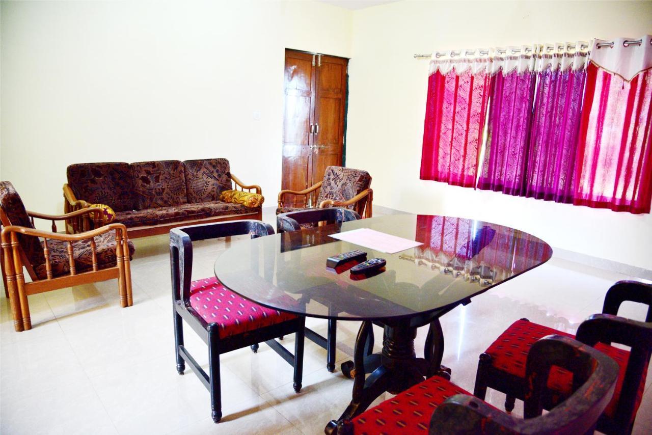 Hrishikesh Villa, Besides Valley Mahābaleshwar Esterno foto