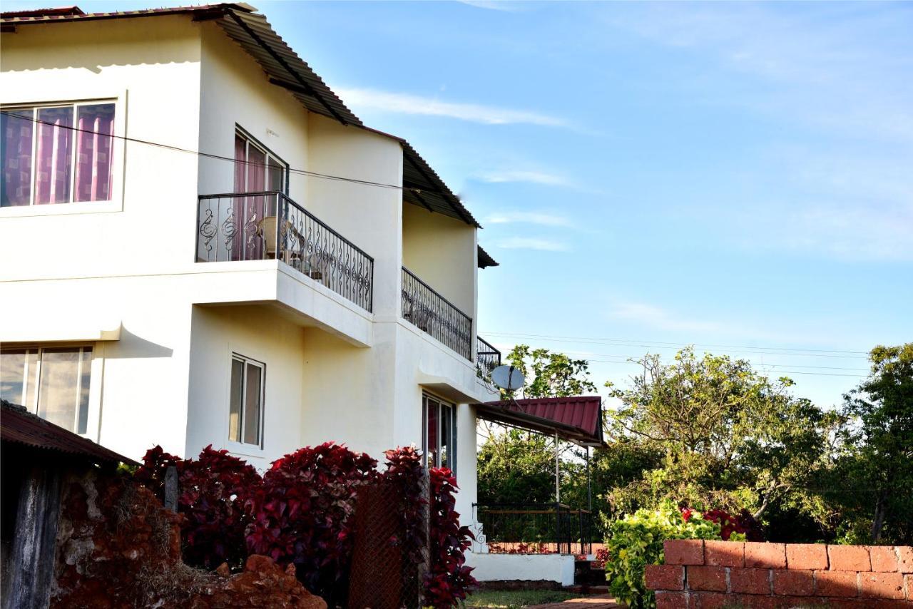 Hrishikesh Villa, Besides Valley Mahābaleshwar Esterno foto